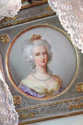 impressive french plaque..폴셀린 속 HP 아름다운그녀...&quot;Marie Antoinette&quot;....